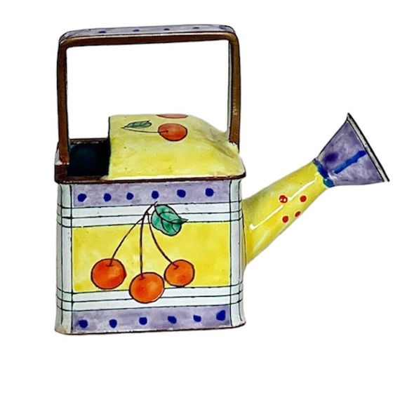 VINTAGE 1999 KELVIN CHEN ENAMEL ON COPPER MINIATURE HAND-PAINTED 🍒 WATERING CAN - Picture 6 of 13